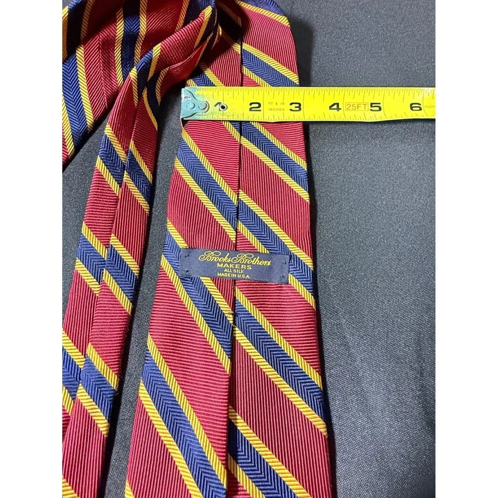 Brooks Brothers Makers Red Navy Blue Yellow Striped Silk Necktie USA Made Mens